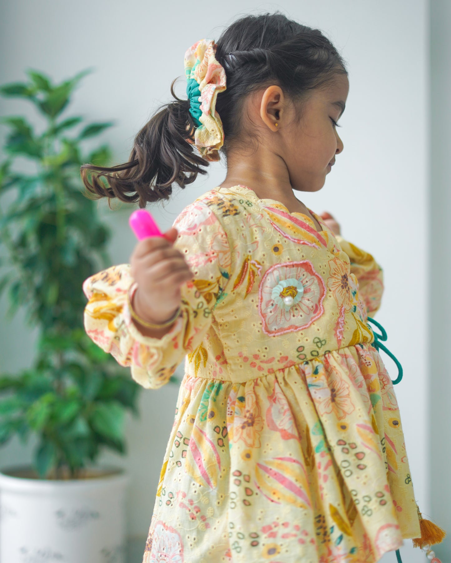 Tangy twirl set